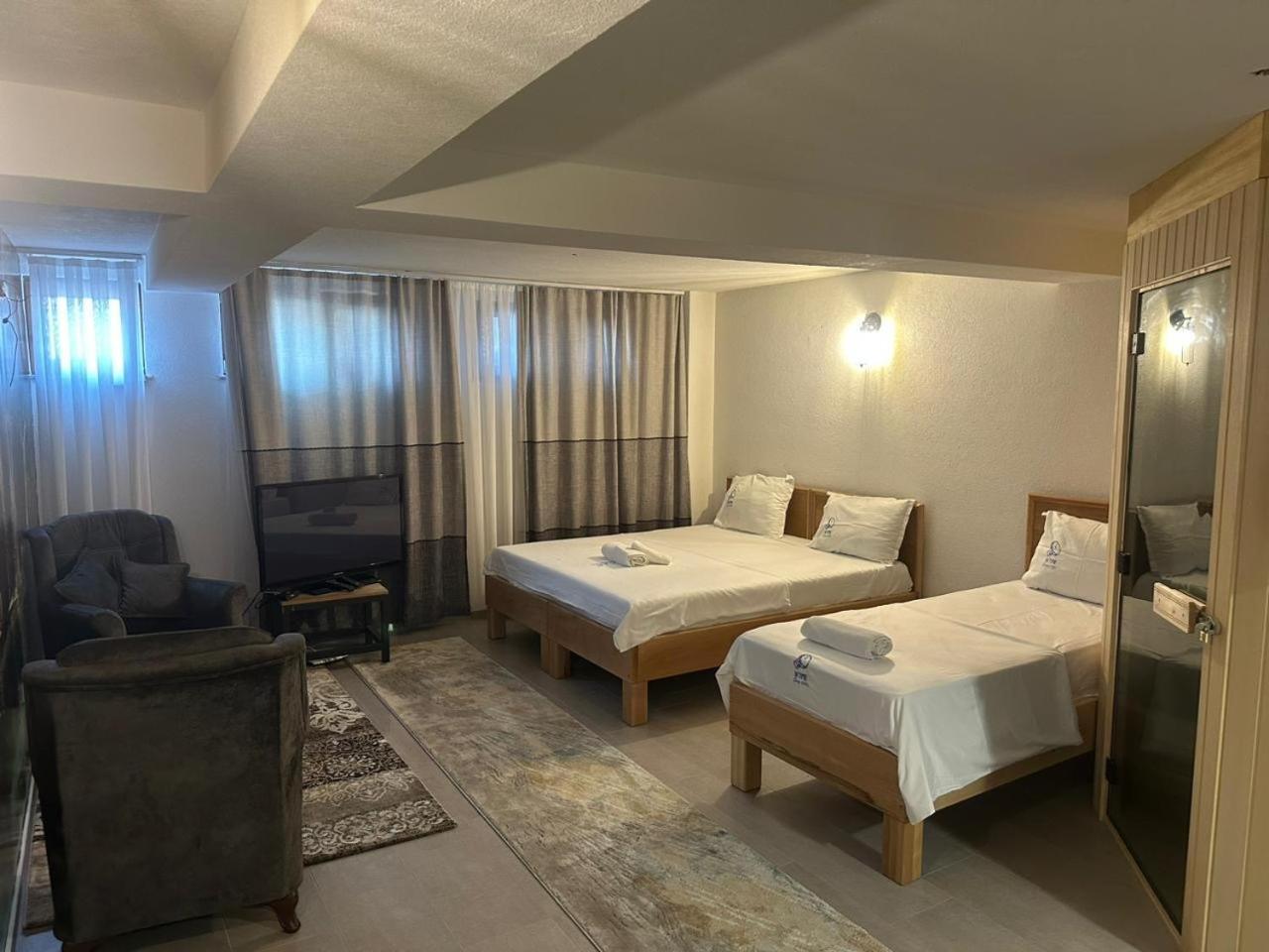 Hotel Inn 普里兹伦 外观 照片